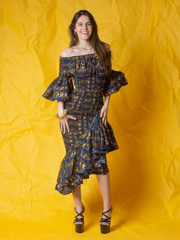 Vestido Ajustado con Falda con Volantes