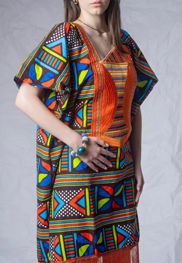 Vestido con flecos largos y gruesos - Imagen 2