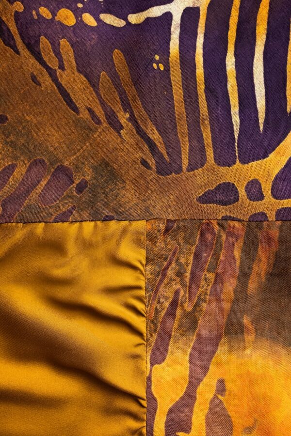 Túnica Fluida con Detalles Estampados - Imagen 5